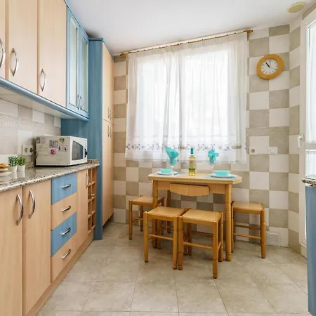 La Paloma With Pool - Happy *