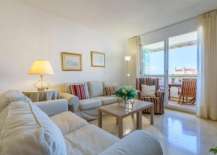 La Paloma With Pool - Happy